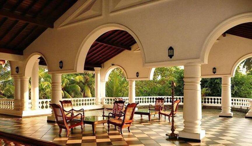 Royal Beach Resort