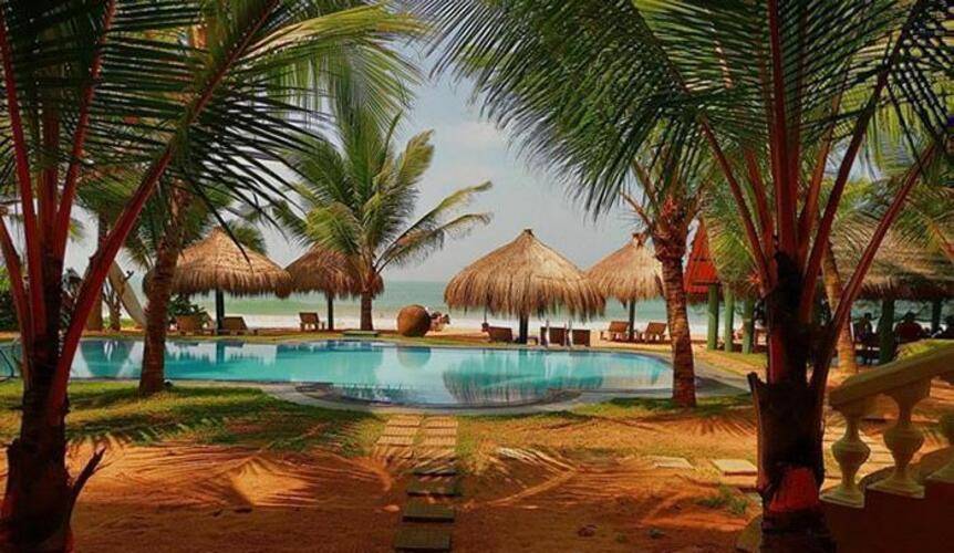 Royal Beach Resort