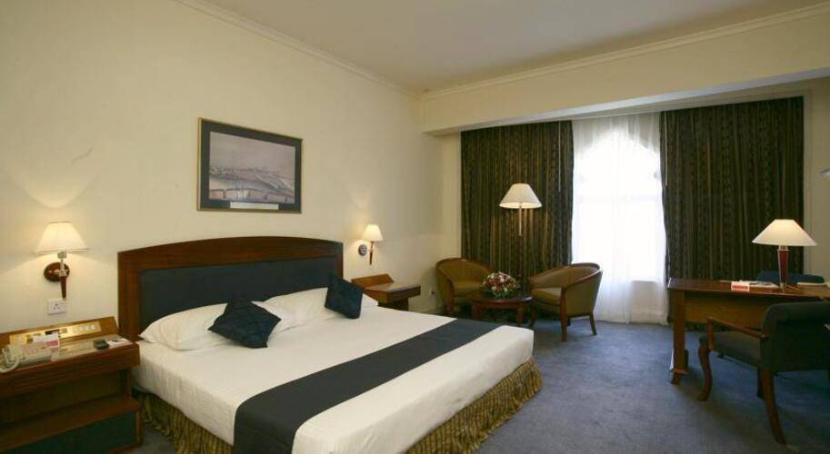 Ramada Hotel (Ex. Holiday Inn )
