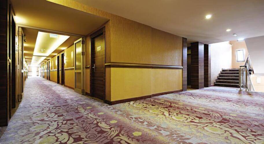 Emre Hotel