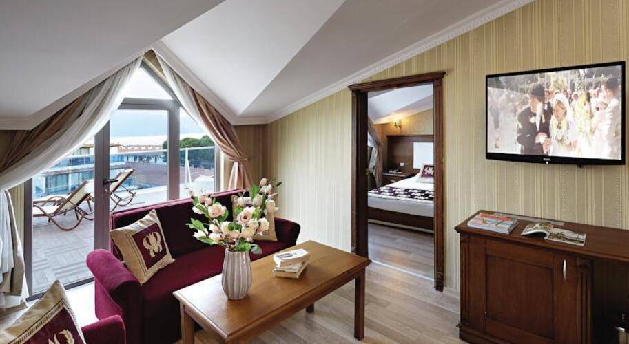 Emre Hotel
