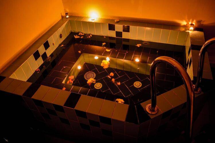 Dive Inn Resort