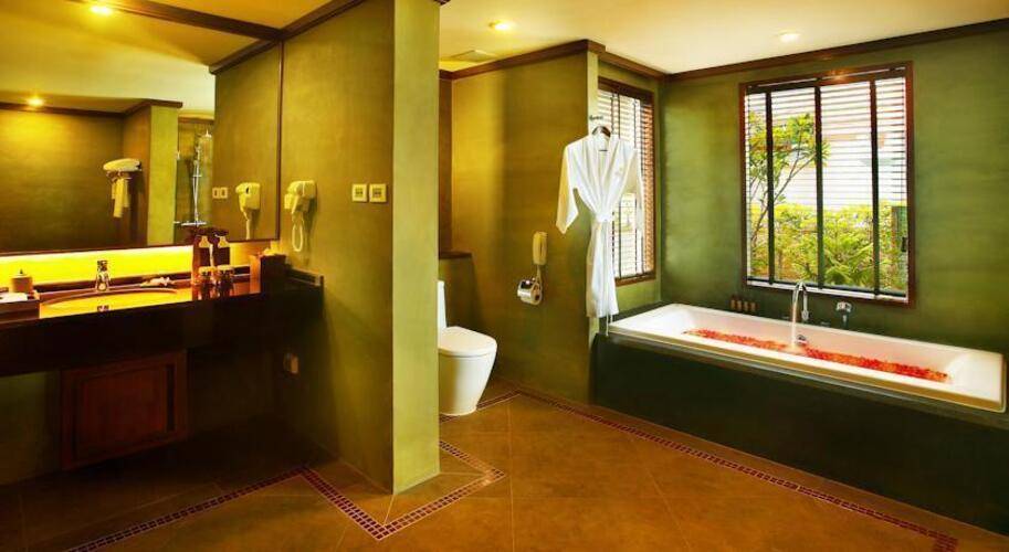 Nora Buri Resort & Spa