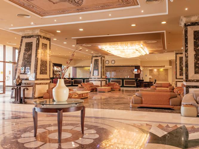 AMC Royal Hotels & Spa (Ex. AMC Royal Resort)