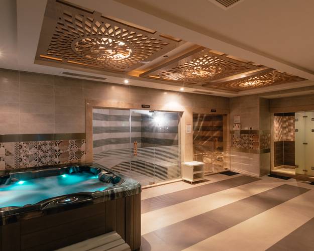 AMC Royal Hotels & Spa (Ex. AMC Royal Resort)