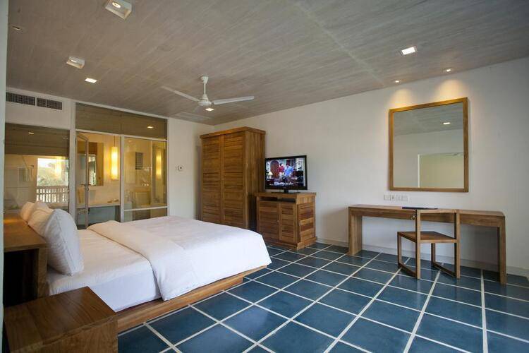 Jetwings Blue (Ex. Blue Oceanic Beach Hotel)