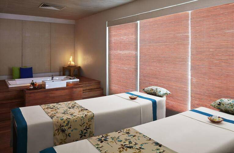 Jetwings Blue (Ex. Blue Oceanic Beach Hotel)