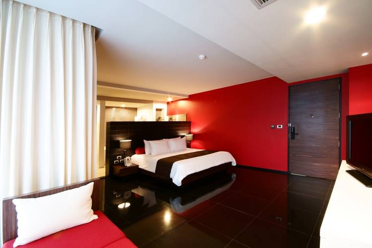 Tsix 5 Hotel