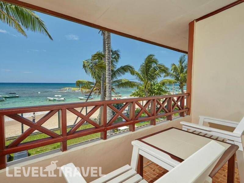 Фотография Coral Sands Hotel