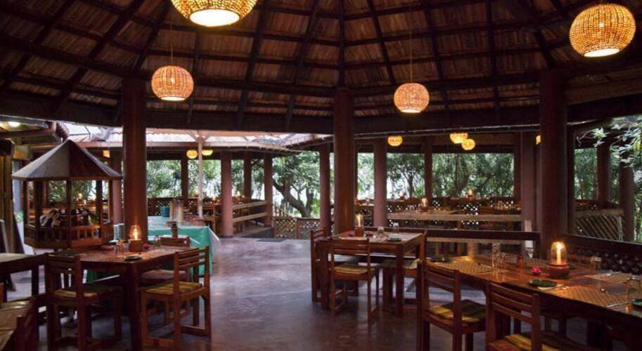 Palm Paradise Cabanas