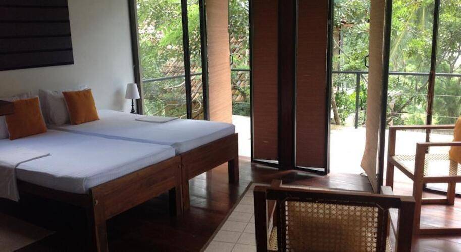 Palm Paradise Cabanas