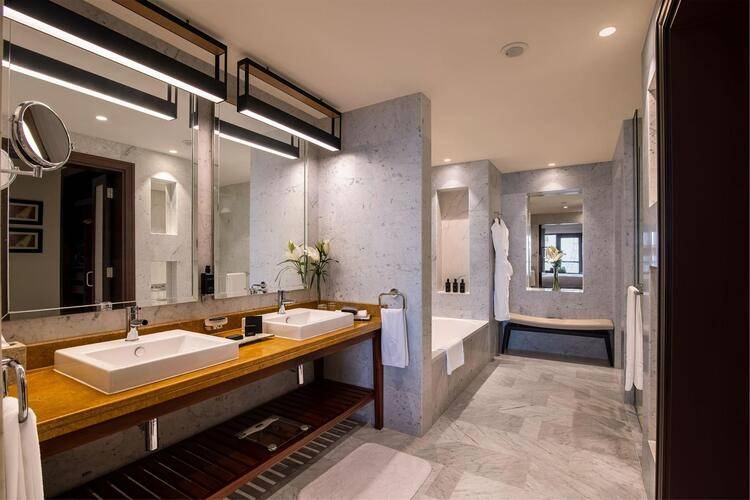 Amwaj Rotana Jumeirah Beach (Ex.Amwaj Rotana)