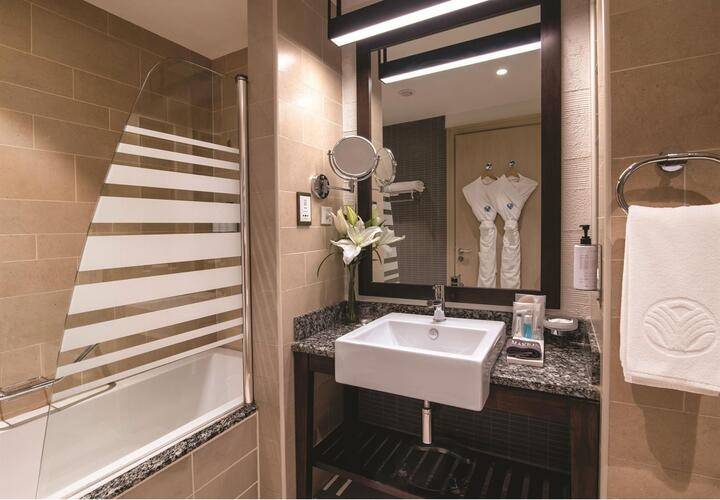 Amwaj Rotana Jumeirah Beach (Ex.Amwaj Rotana)