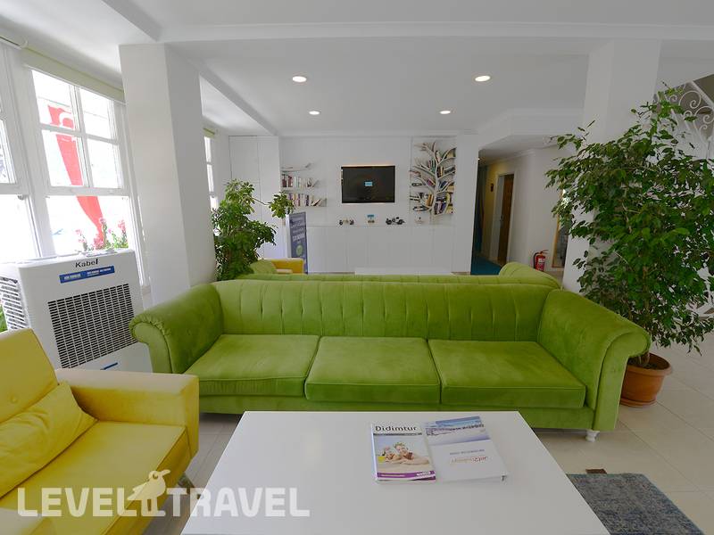 Фотография Tonoz Beach Hotel