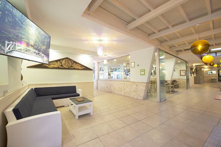 Tonoz Beach Hotel