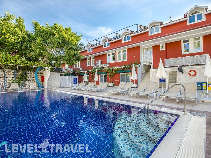 Фотография Tonoz Beach Hotel