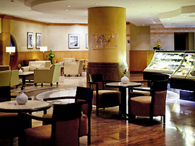 Pullman Dubai City Center Hotel