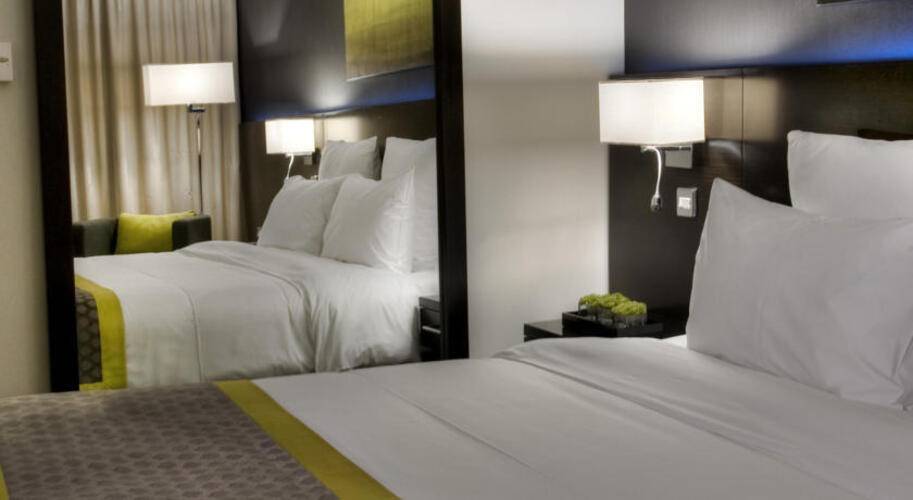 Pullman Dubai City Center Hotel