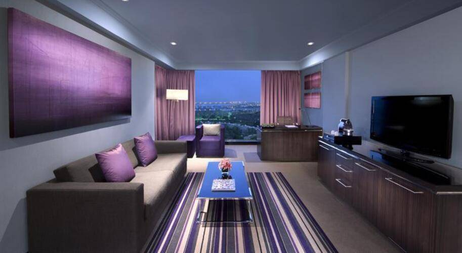 Pullman Dubai City Center Hotel
