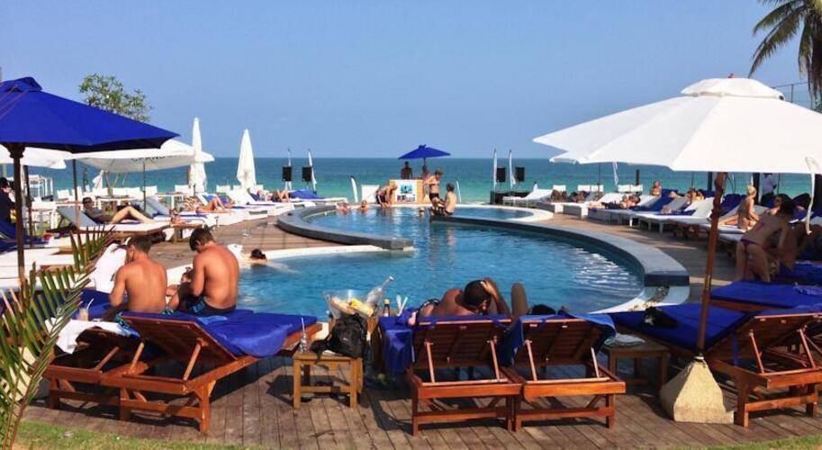 Kc Beach Resort & Pool Villas