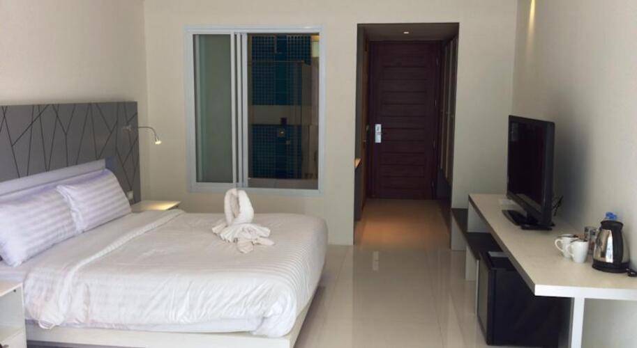 Kc Beach Resort & Pool Villas