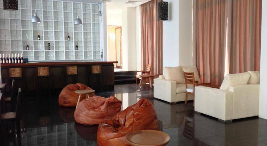 Kc Beach Resort & Pool Villas