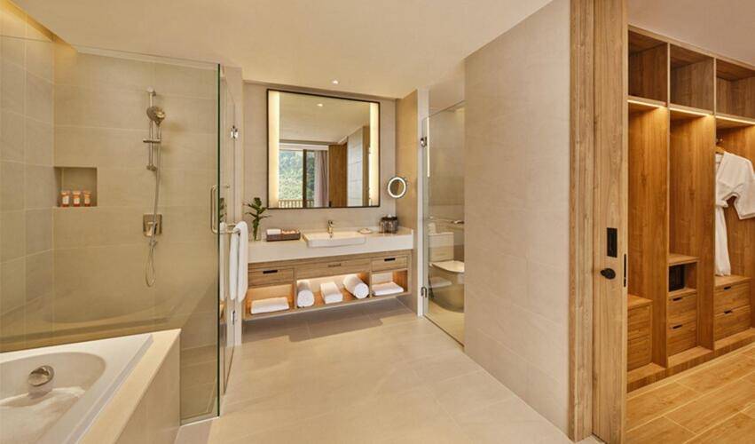 Holiday Inn Resort Krabi Ao Nang Beach (Ex. Dusit D2 Aonang)