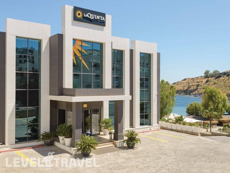 Фотография La Quinta By Wyndham Bodrum (Ex. Mavi Hotel)