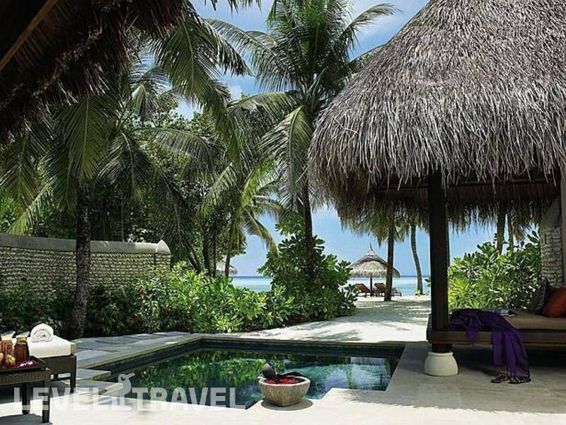 Фотография Four Seasons Resort Maldives Explorer