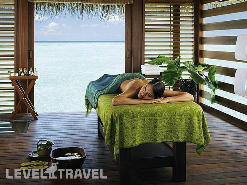 Фотография Four Seasons Resort Maldives Explorer