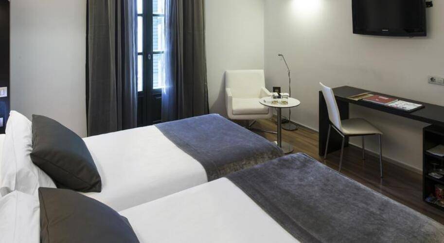 Catalonia Catedral Hotel — фото 9