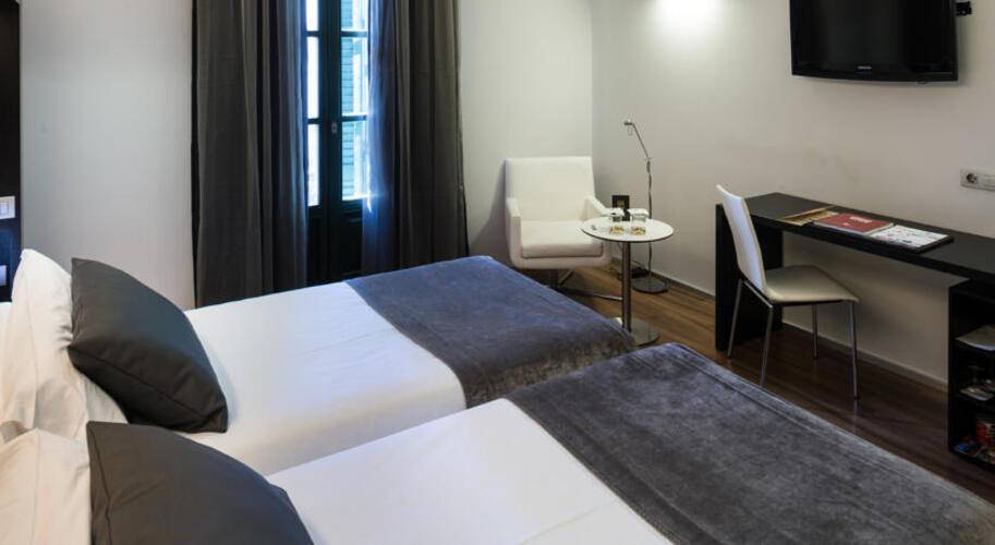 Catalonia Catedral Hotel — фото 21