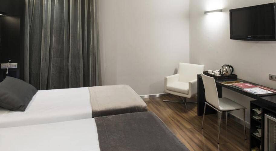 Catalonia Catedral Hotel — фото 4