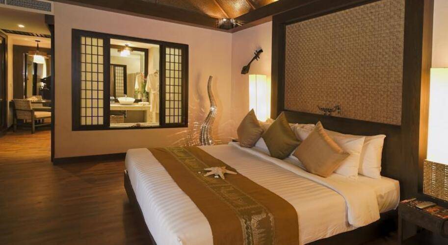 Rawi Warin Resort & Spa