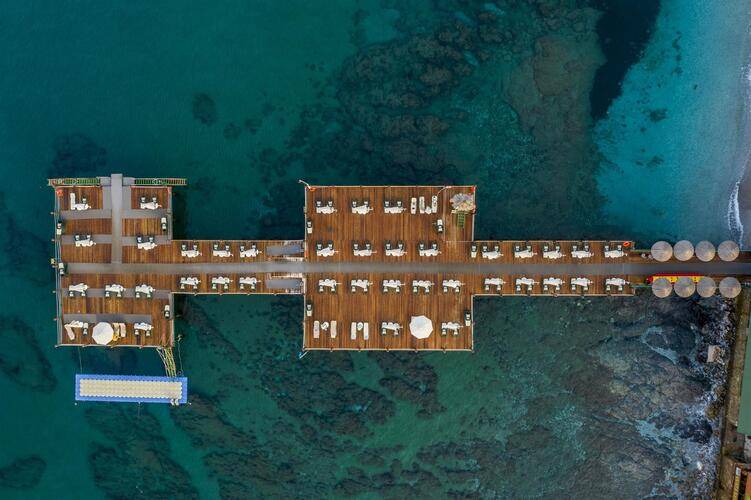 Utopia World Hotel