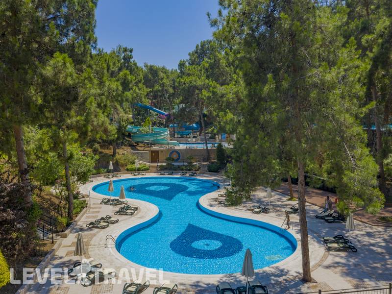 Фотография Utopia World Hotel