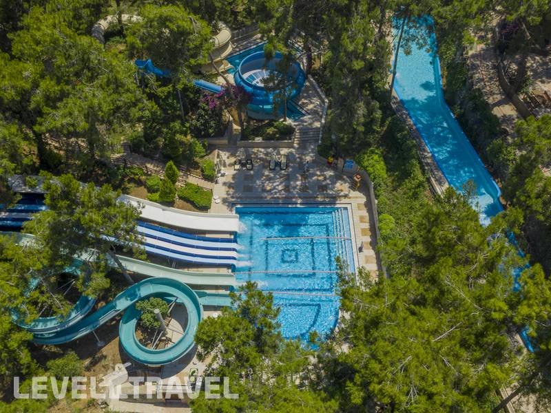 Фотография Utopia World Hotel