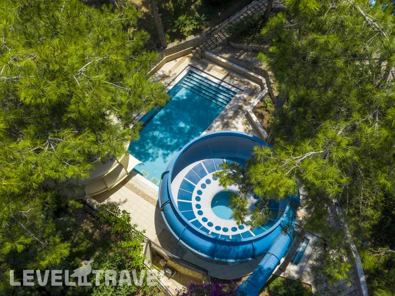 Фотография Utopia World Hotel