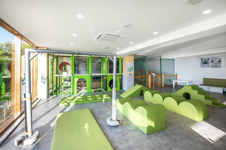 Utopia World Hotel