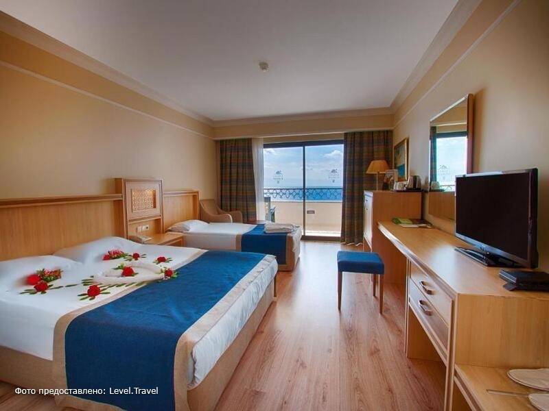 Фотография Utopia World Hotel