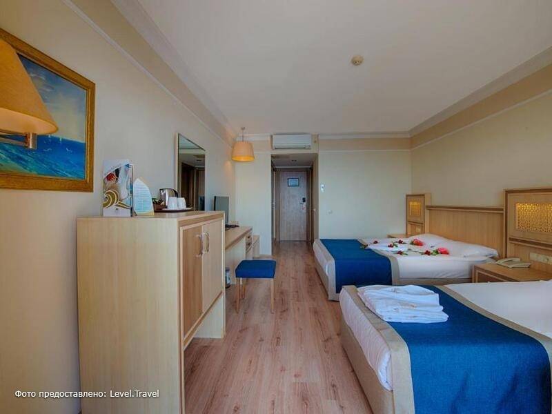 Фотография Utopia World Hotel