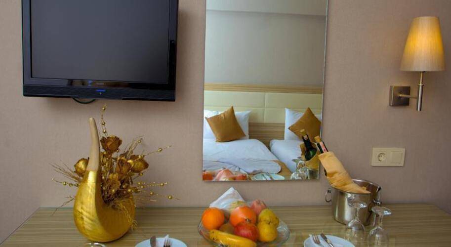 Grand Emin Hotel