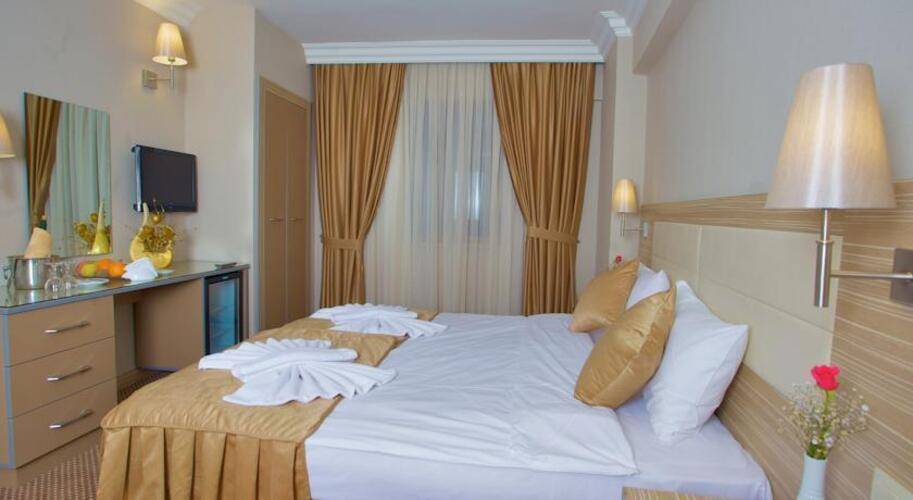 Grand Emin Hotel