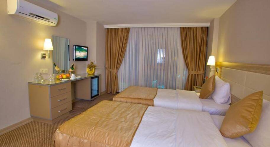 Grand Emin Hotel