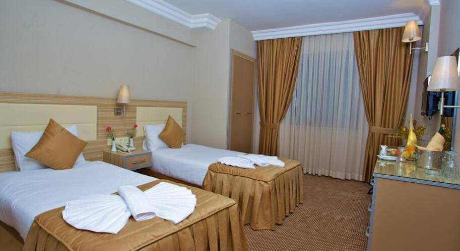 Grand Emin Hotel