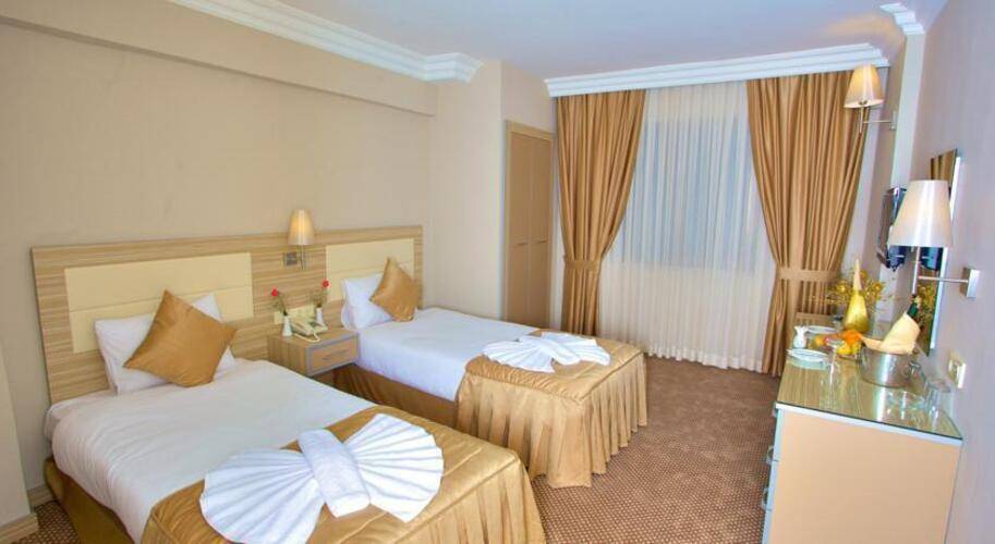 Grand Emin Hotel