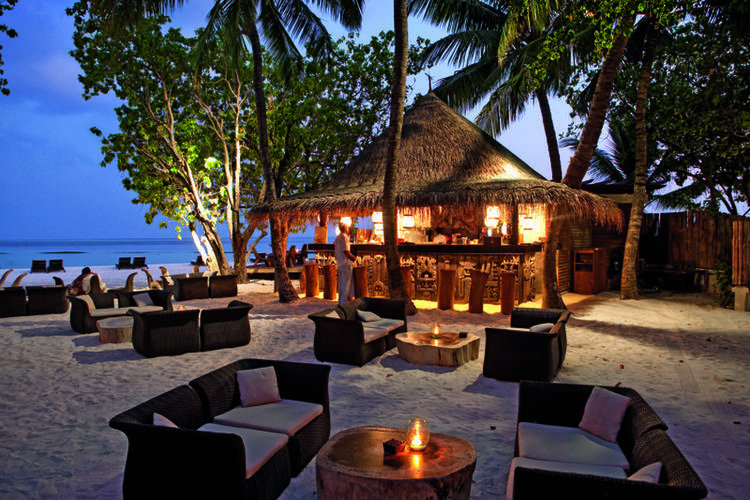 Constance Moofushi Resort
