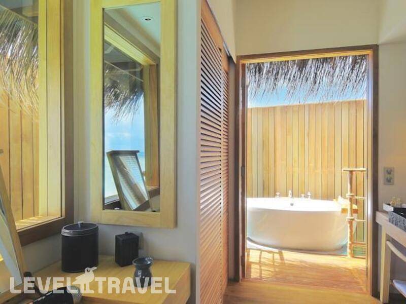 Фотография Constance Moofushi Resort