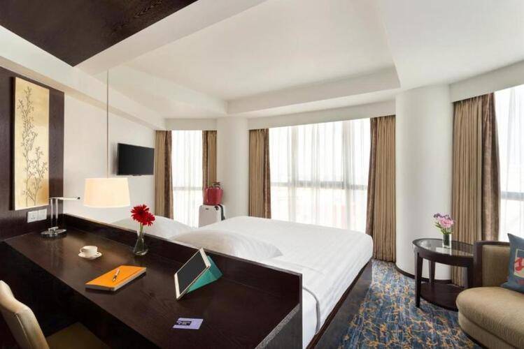 Jen Male Hotel (Ex. Traders)