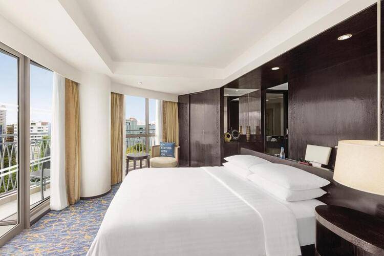 Jen Male Hotel (Ex. Traders)